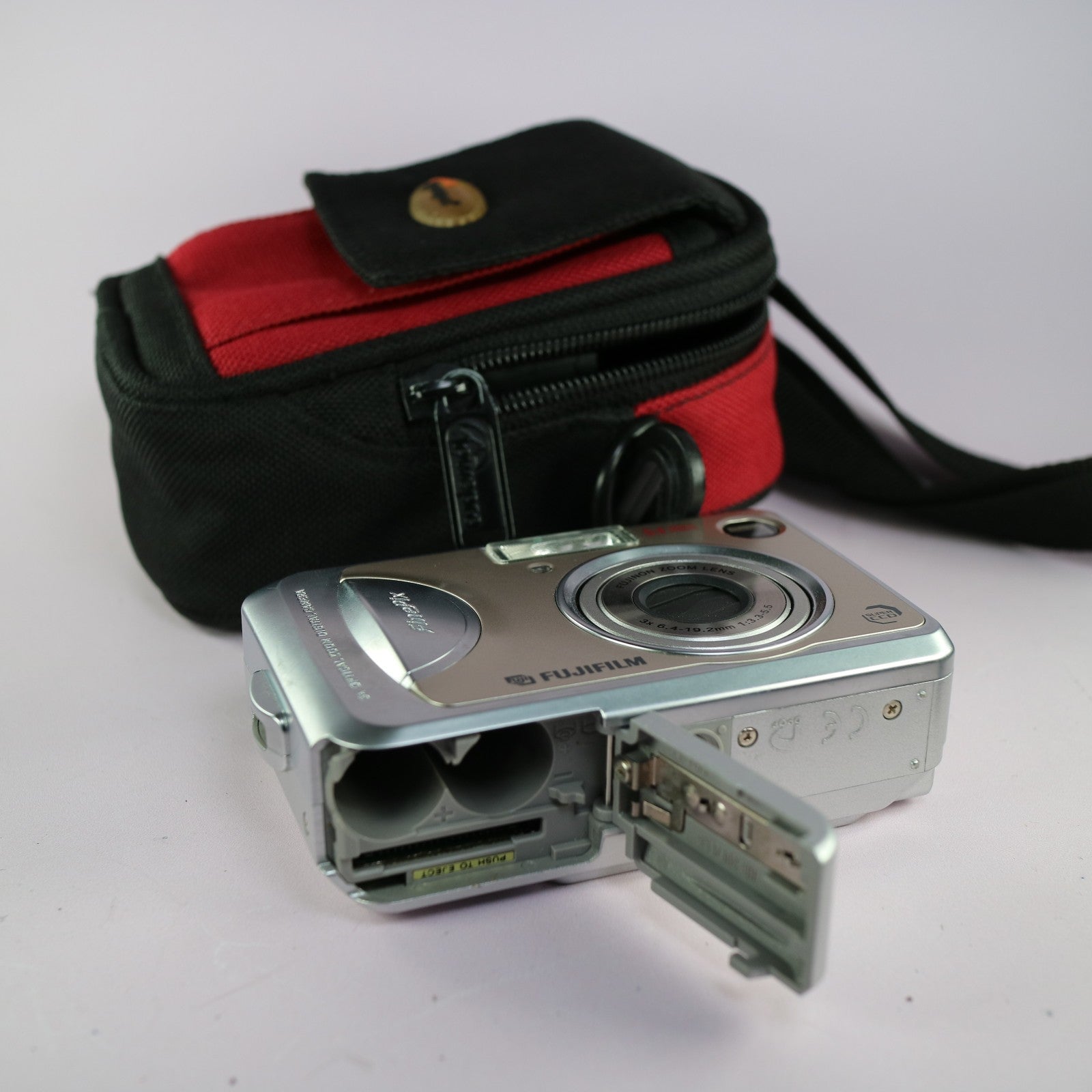 Fujifilm Digital Camera FinePix A510 5.1MP Silver Tested