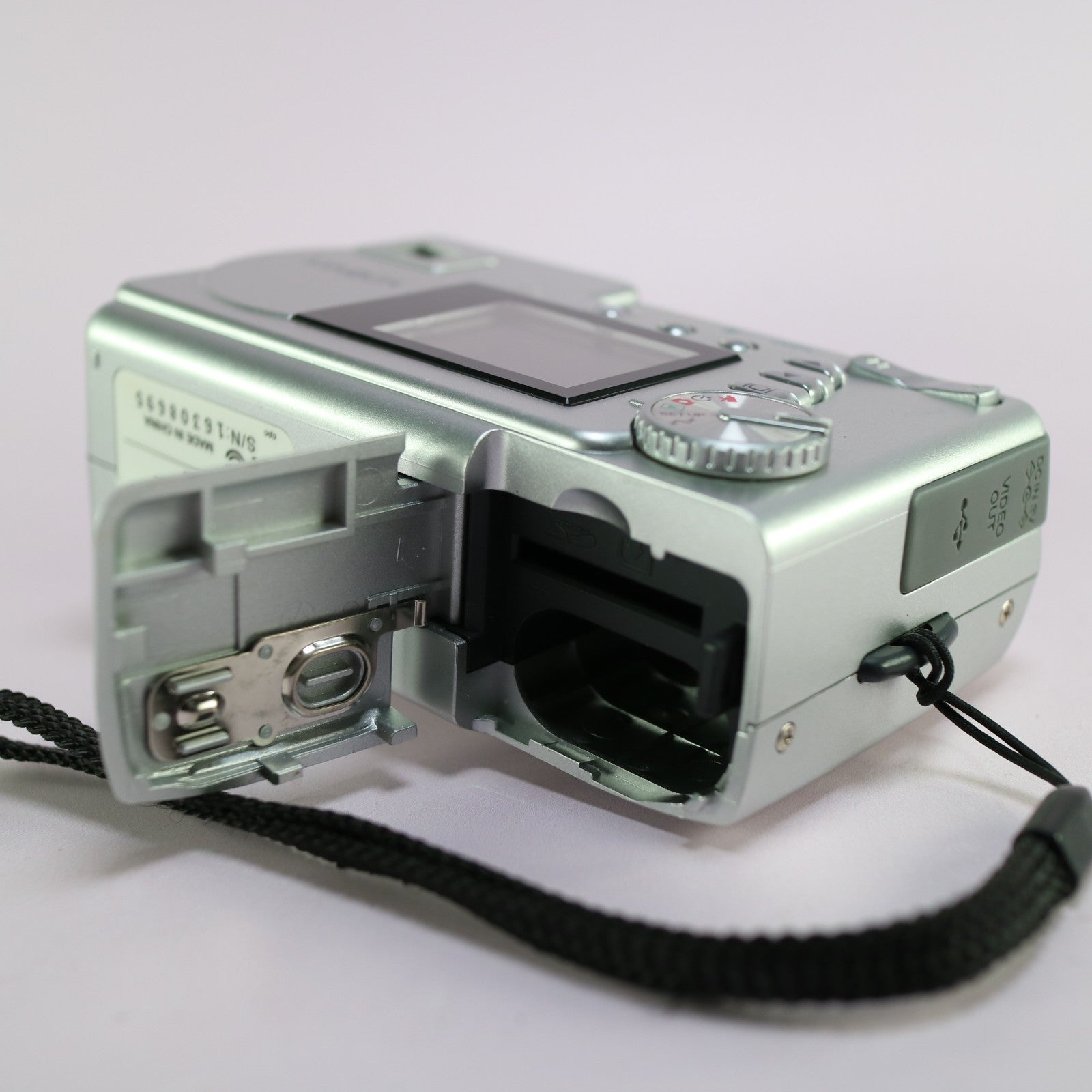 Minolta Dimage E223 2.0MP Compact Digital Camera Silver Tested