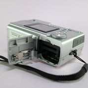 Minolta Dimage E223 2.0MP Compact Digital Camera Silver Tested