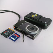 Kodak Digital Camera EasyShare M530 12.0MP Black Tested Full Working Set