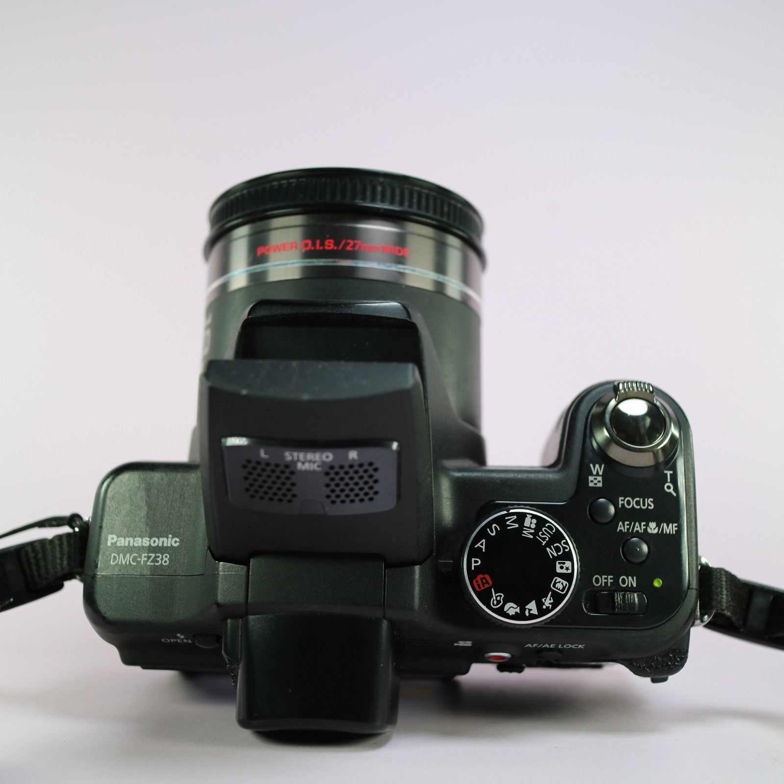 Panasonic Bridge Camera Lumix DMC-FZ38 12.1MP Black Tested Full Working Set