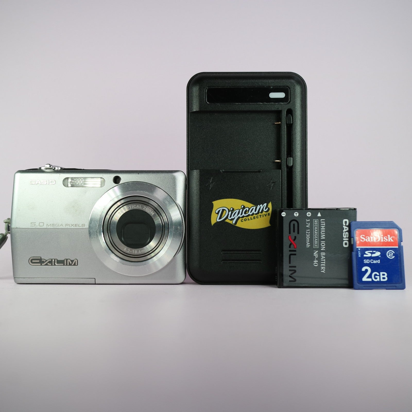 Casio Digital Camera Exilim EX-Z500 5.0MP Silver Tested Full Working Set