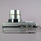 Traveler Digital Camera DC-XZ6 10.1MP Silver Tested Full Working Set