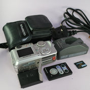 Olympus Digital Camera Camedia C-50 Zoom 5.0MP Silver Tested Full Working Set