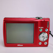 Nikon Digital Camera Coolpix S220 10.0MP Red Tested Full Working Set