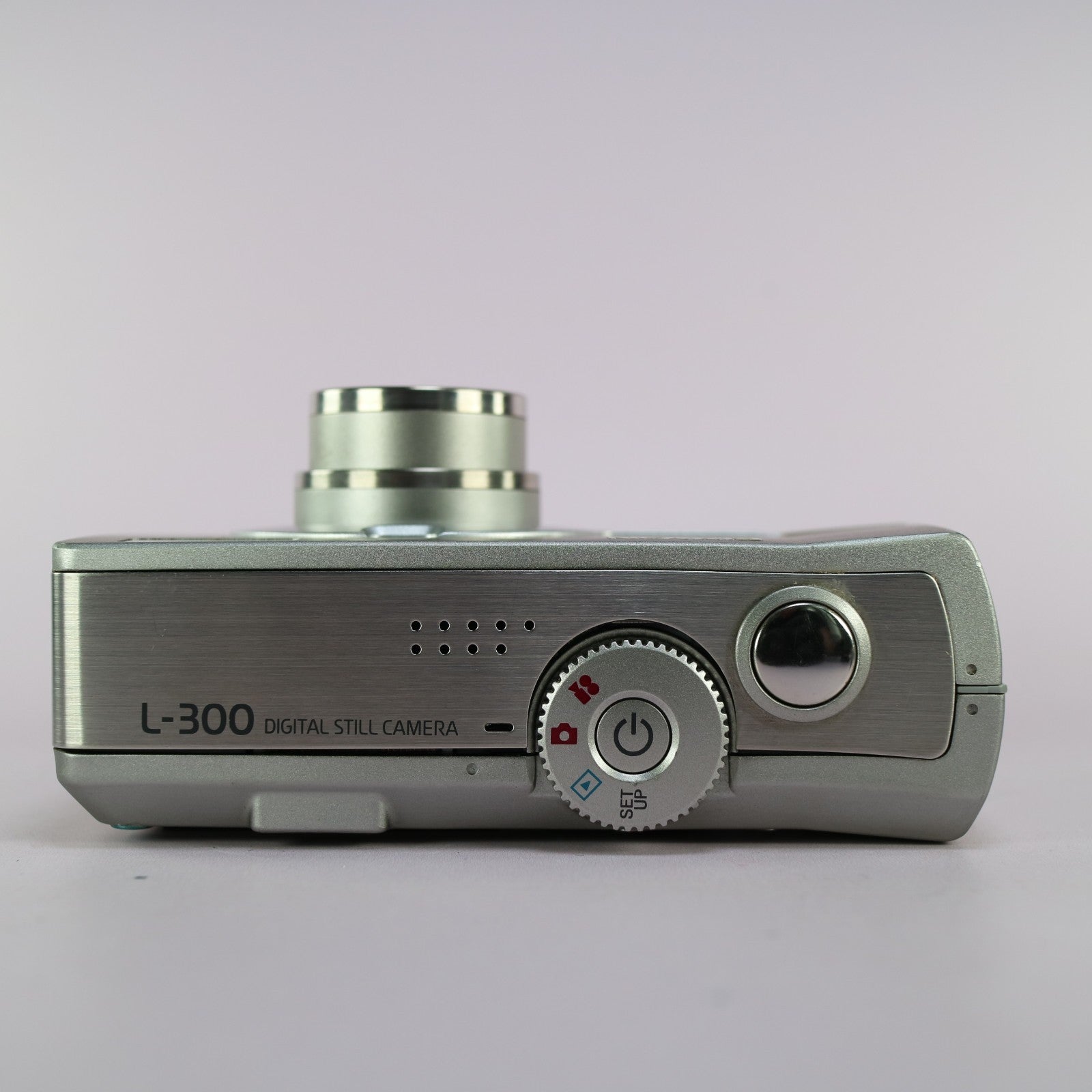 Epson Digital Camera L-300 3.0MP Silver Tested