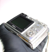 Nikon Digital Camera Coolpix 5900 5.1MP Silver Tested Full Working Set