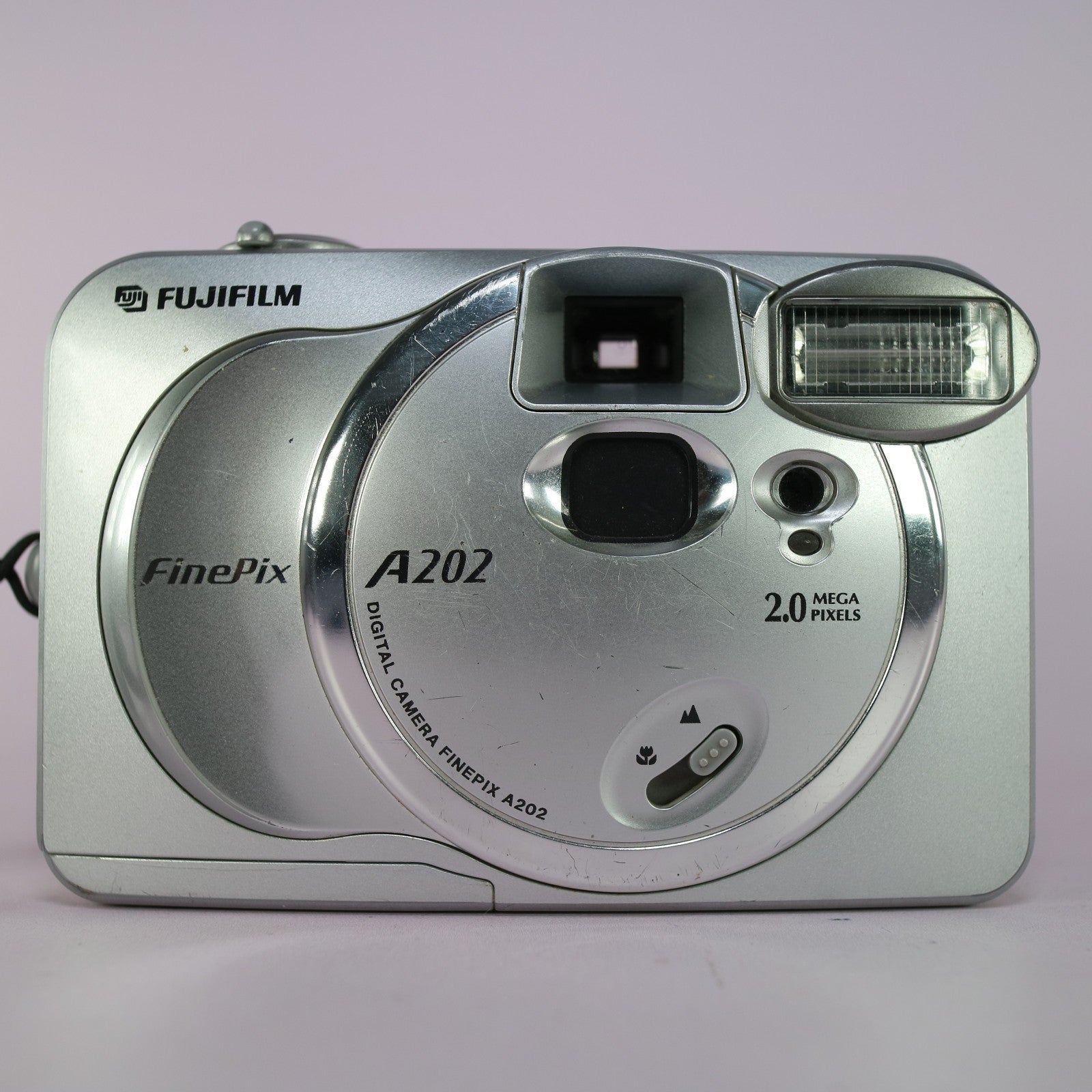 Fujifilm FinePix A202 2.0MP Compact Digital Camera Silver Tested