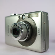 Canon Digital Camera IXUS 50 PowerShot SD400 5.0MP Silver Tested Full Set