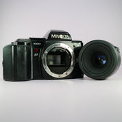 Minolta 7000 AF 35mm Film SLR Camera Black w/ AF Macro 50mm f/2.8 Lens Tested
