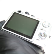 Casio Digital Camera Exilim EX-Z750 7.2MP Silver Tested Full Working Set