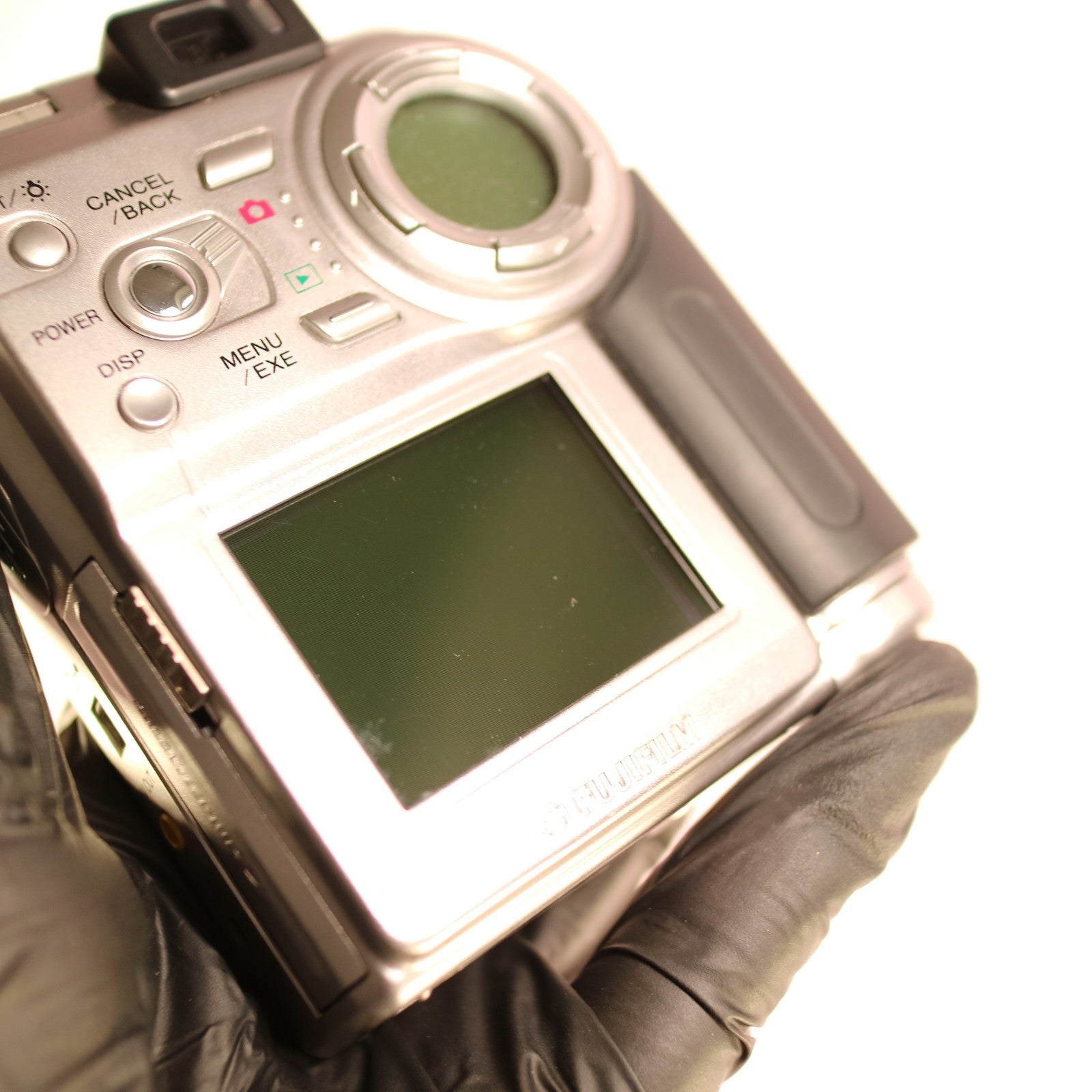 Fujifilm Digital Camera FinePix 4700 Zoom 2.4MP Silver Tested