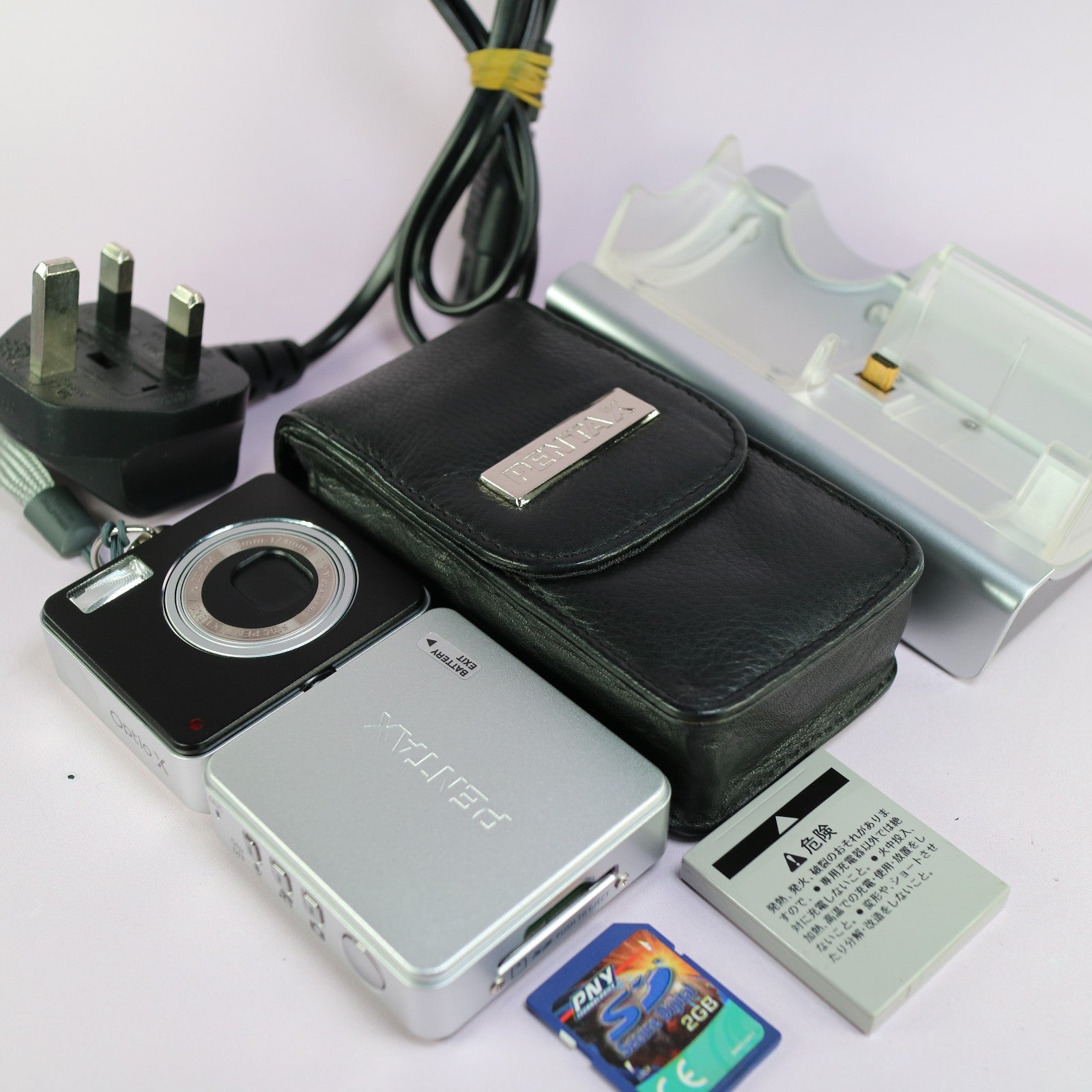 Pentax Optio X 5.0MP Compact Digital Camera Silver Tested Full Working Set