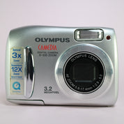 Olympus Digital Camera Camedia D-535 Zoom 3.2MP Silver Tested