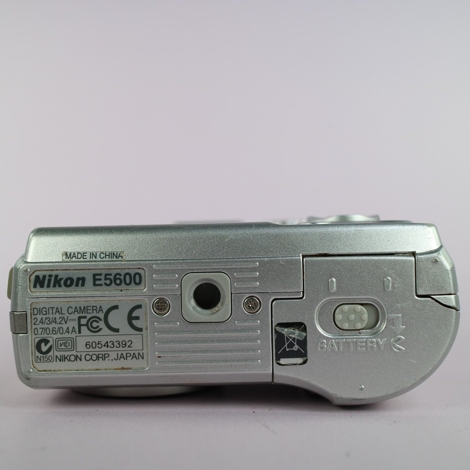 Nikon Digital Camera Coolpix 5600 5.1MP Silver Tested