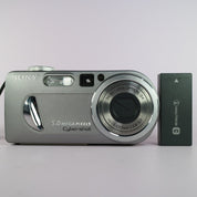 Sony Digital Camera Cybershot DSC-P10 5.0MP Silver Tested