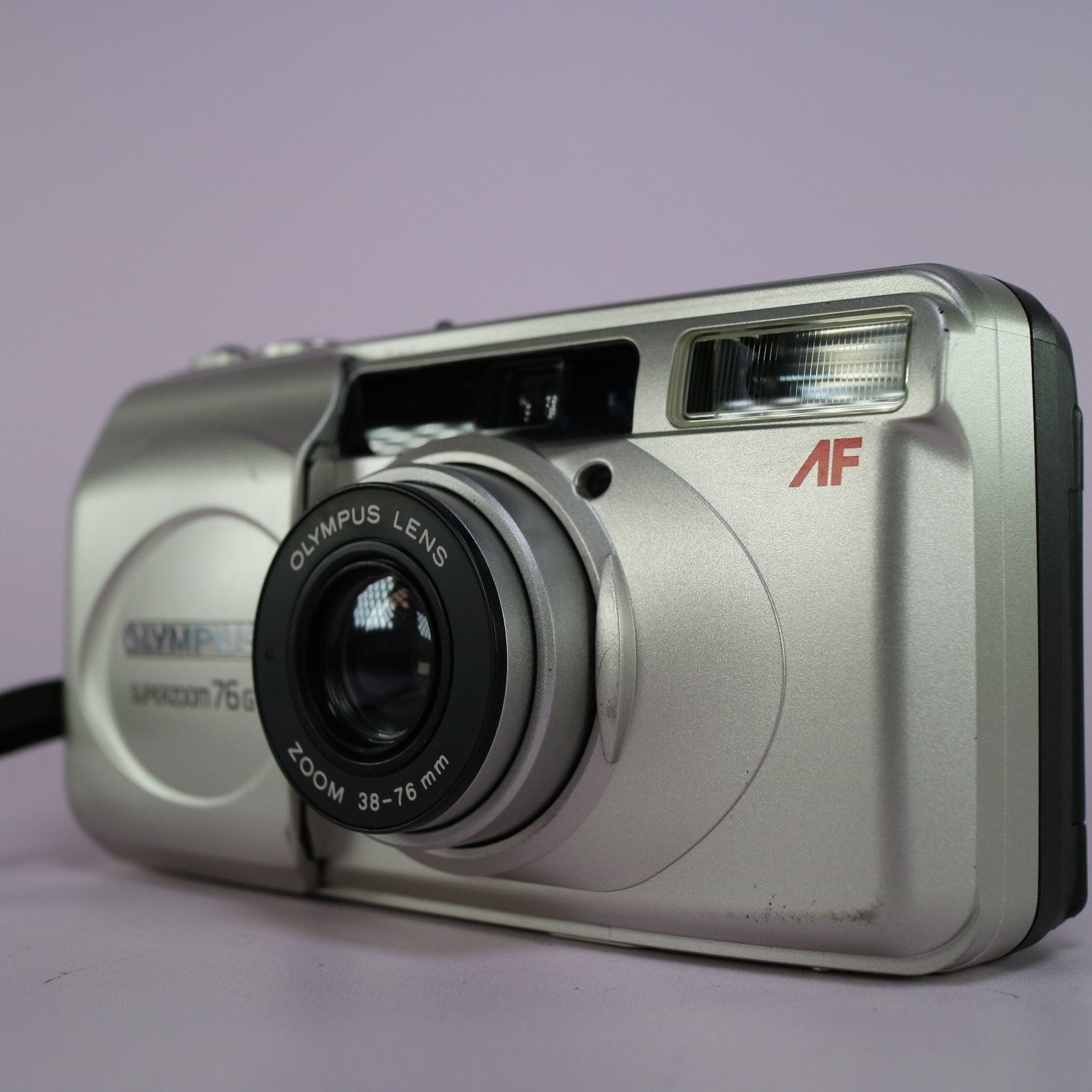 Olympus Superzoom 76G 35mm Film Point and Shoot Camera Silver Tested