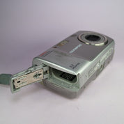 Olympus Digital Camera Camedia D-540 Zoom 3.2MP Silver Tested
