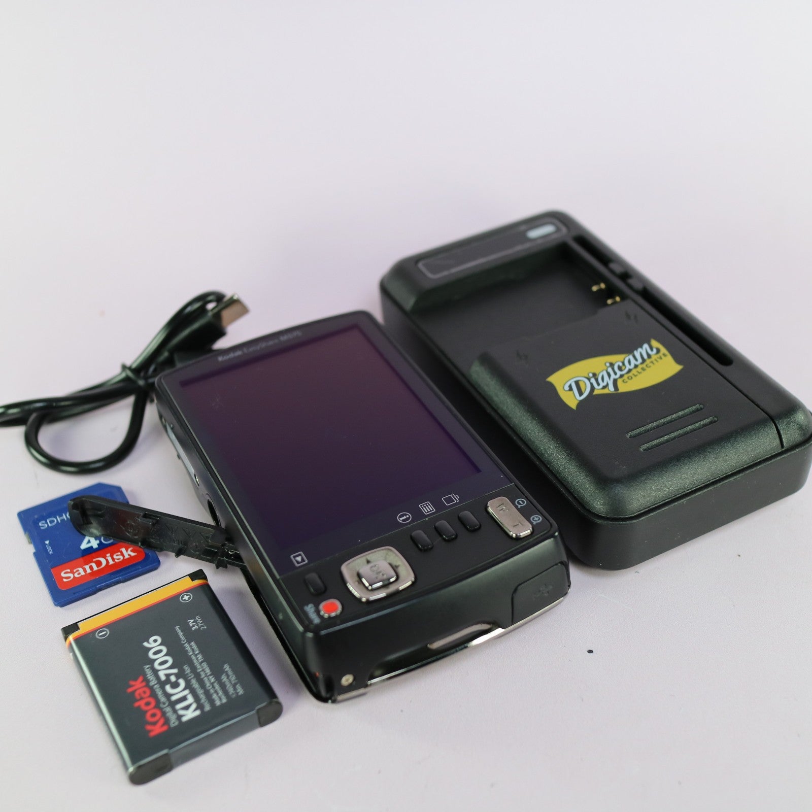 Kodak Digital Camera EasyShare M575 14.0MP Black Tested Full Working Set