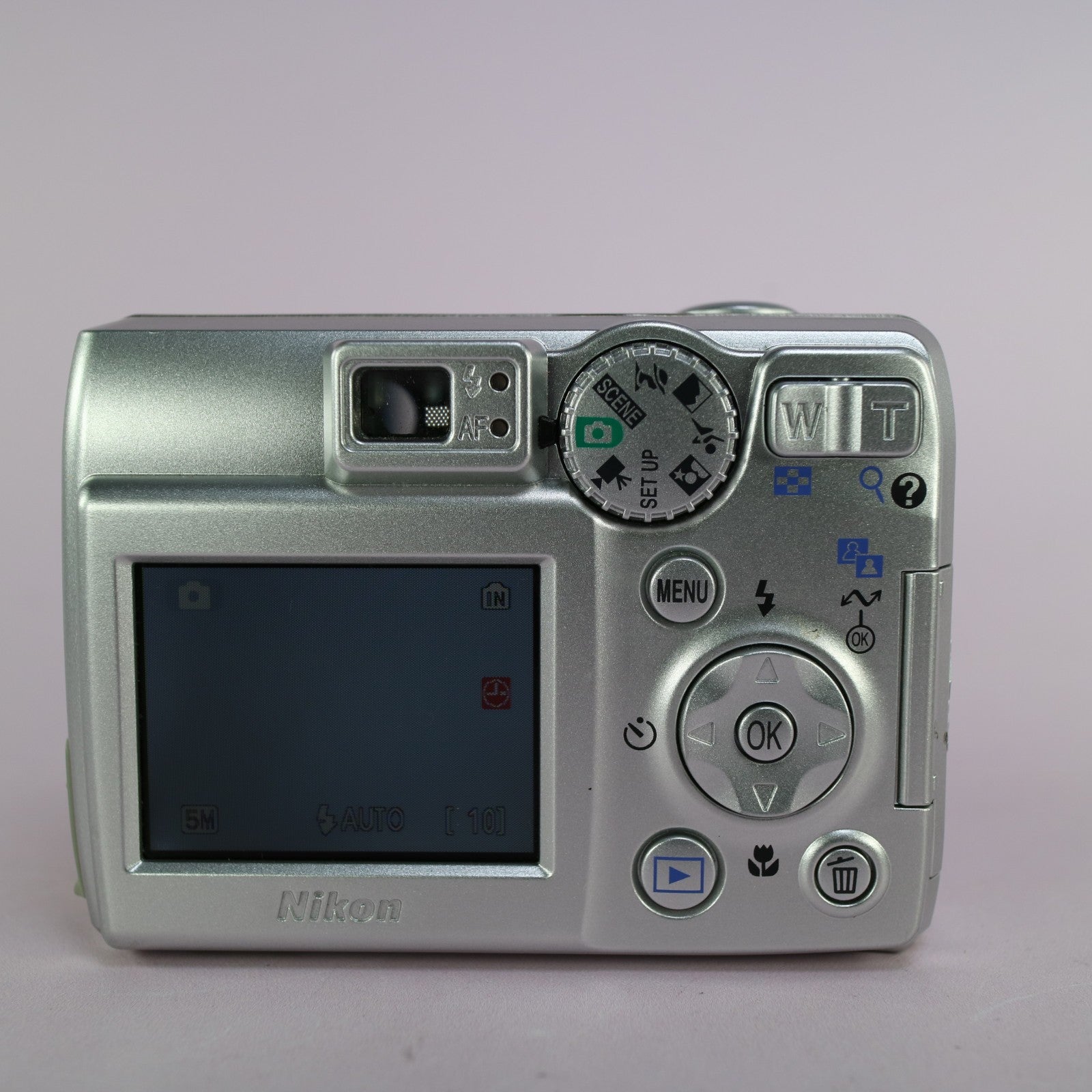 Nikon Digital Camera Coolpix 5600 5.1MP Silver Tested
