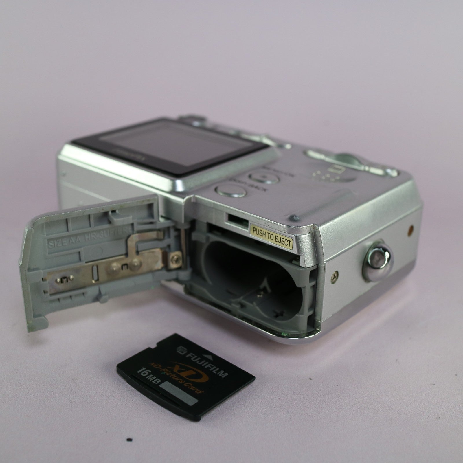 Fujifilm Digital Camera FinePix A350 5.2MP Silver Tested With xD Card