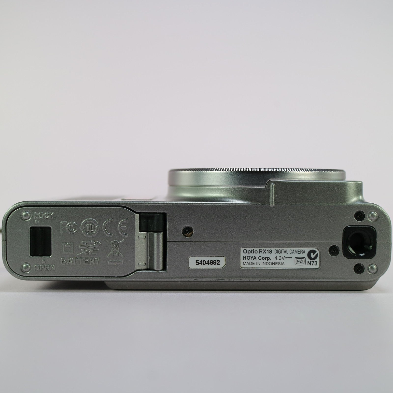 Pentax Digital Camera Optio RX18 16.0MP Silver Tested Full Working Set
