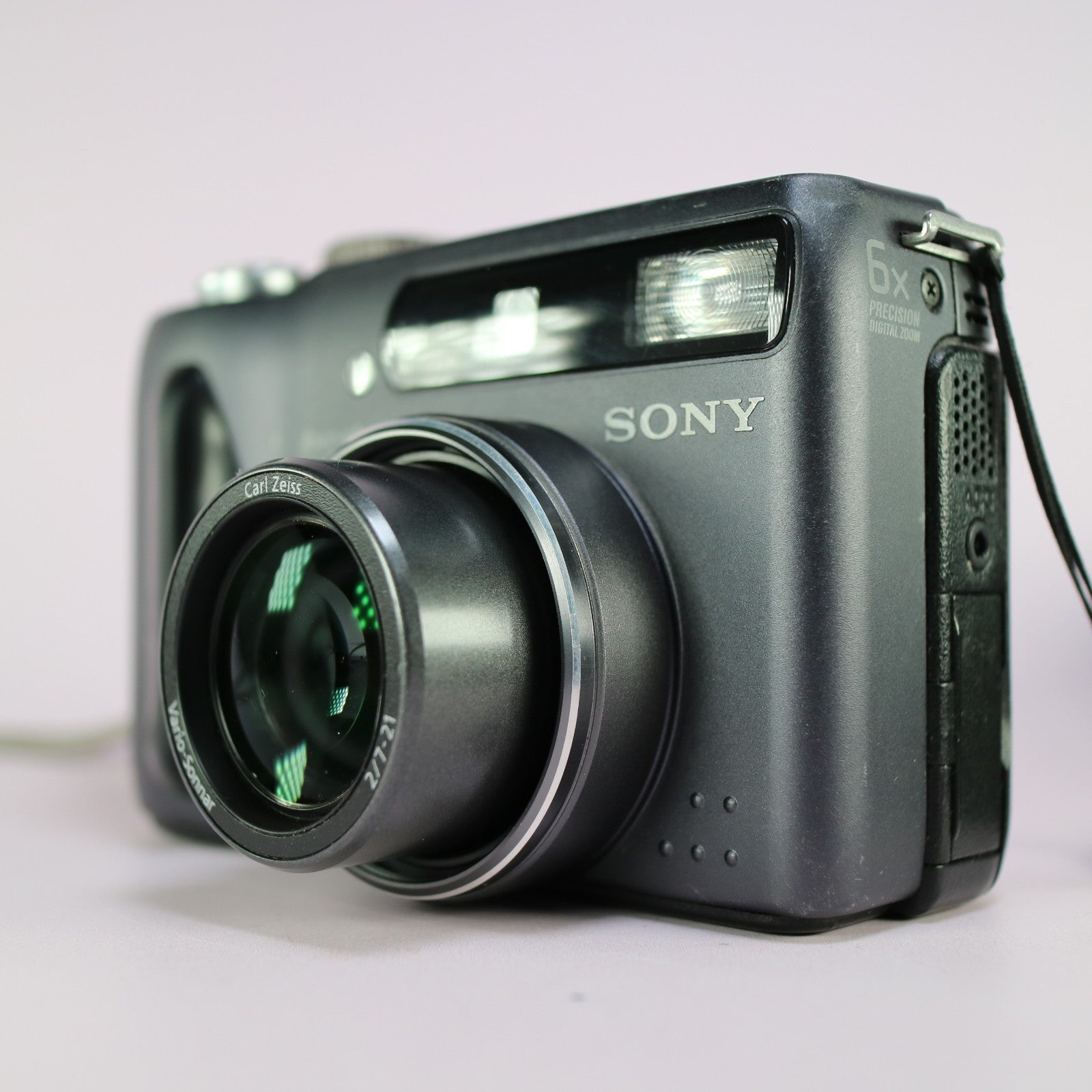 Sony Cybershot DSC-S85 4.1MP Compact Digital Camera Black Tested Full Set