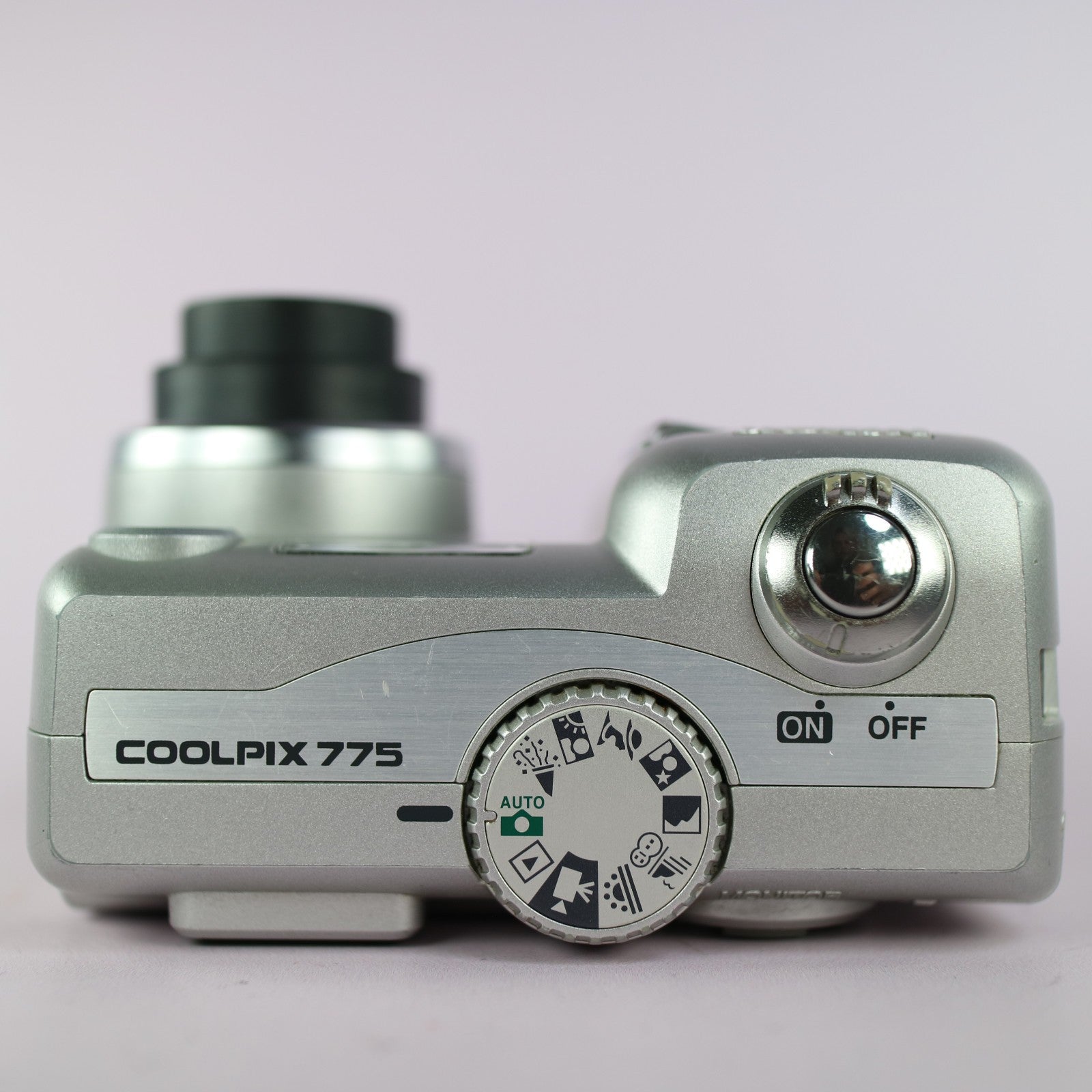Nikon Digital Camera Coolpix 775 2.1MP Silver Tested