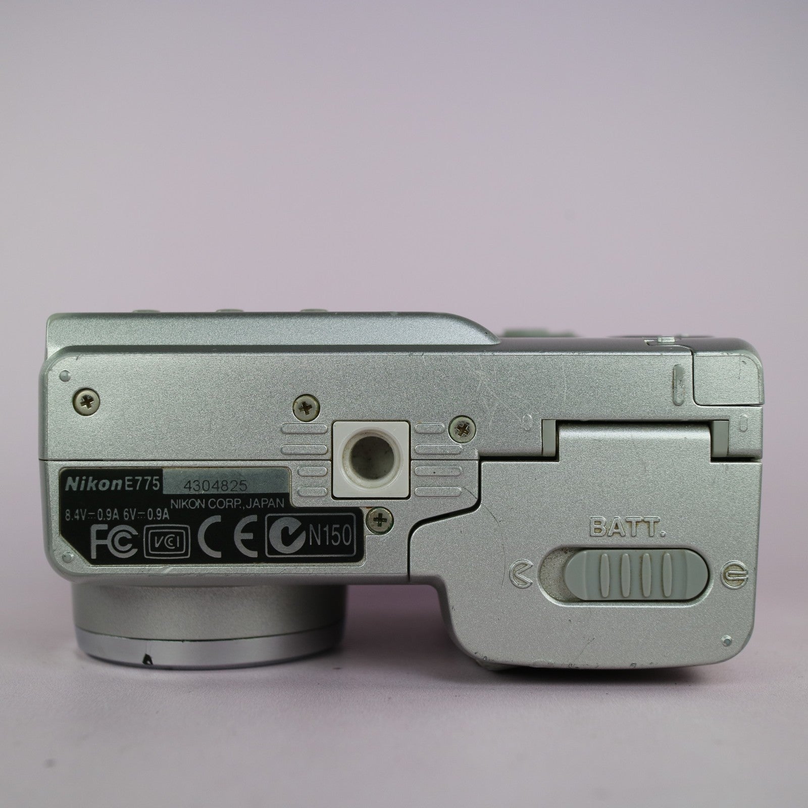 Nikon Digital Camera Coolpix 775 2.1MP Silver Tested