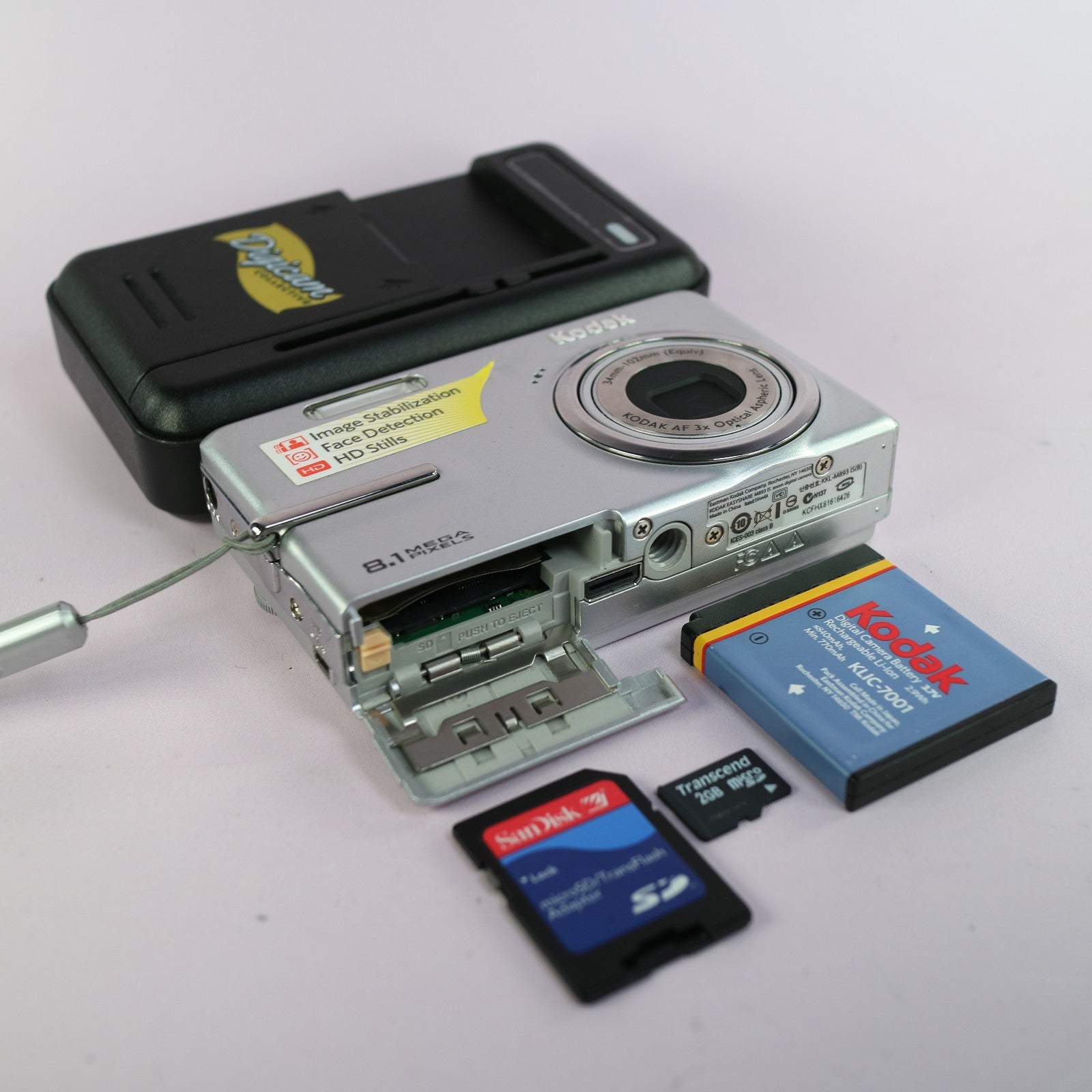 Kodak Digital Camera EasyShare M893 IS 8.1MP Silver Tested Full Working Set