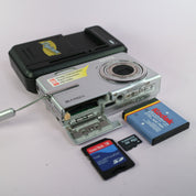Kodak Digital Camera EasyShare M893 IS 8.1MP Silver Tested Full Working Set