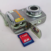 Pentax Optio E35 7.1MP Compact Digital Camera Silver Tested