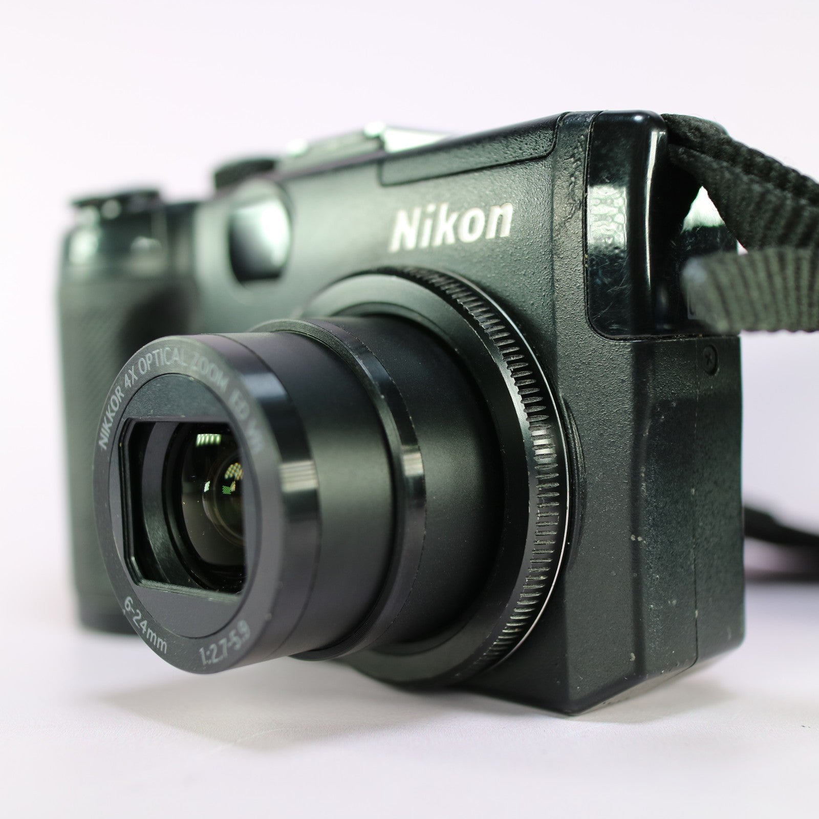 Nikon Digital Camera Coolpix P6000 13.5MP Black Tested Full Working Set