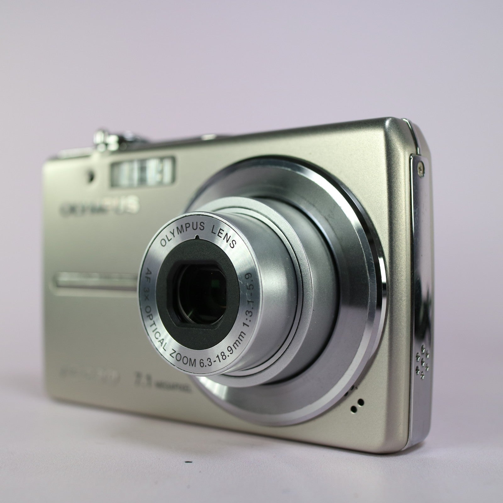 Olympus Digital Camera FE-230 7.1MP Silver Tested Full Set