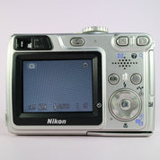 Nikon Digital Camera Coolpix 7900 7.1MP Silver Tested Full Working Set