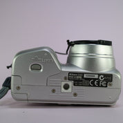 Nikon Digital Camera Coolpix 885 3.2MP Silver Tested