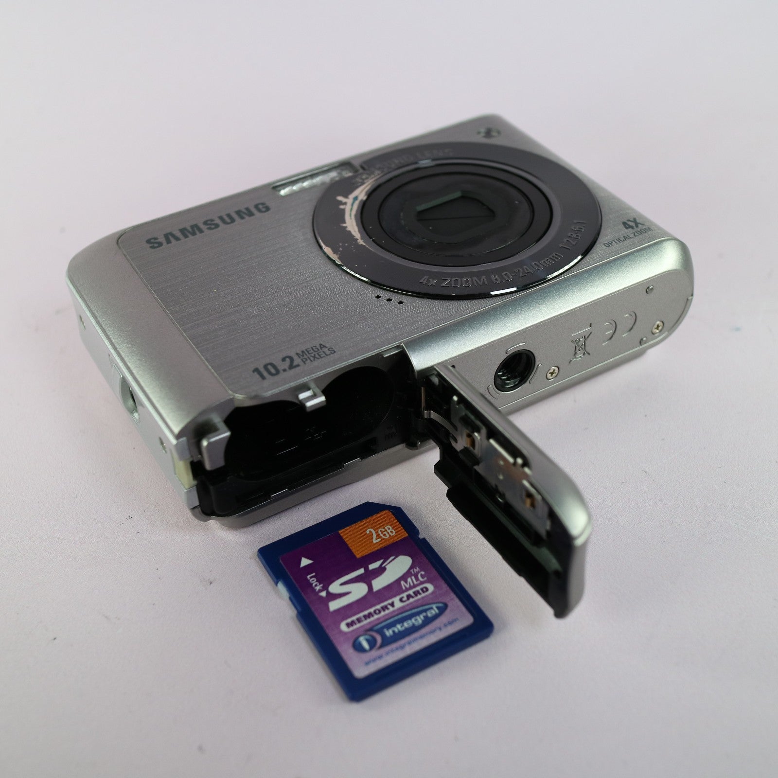 Samsung Digital Camera ES20 10.2MP Silver Tested