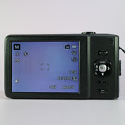 Kodak Digital Camera PixPro FZ151 16.1MP Silver Tested Full Working Set