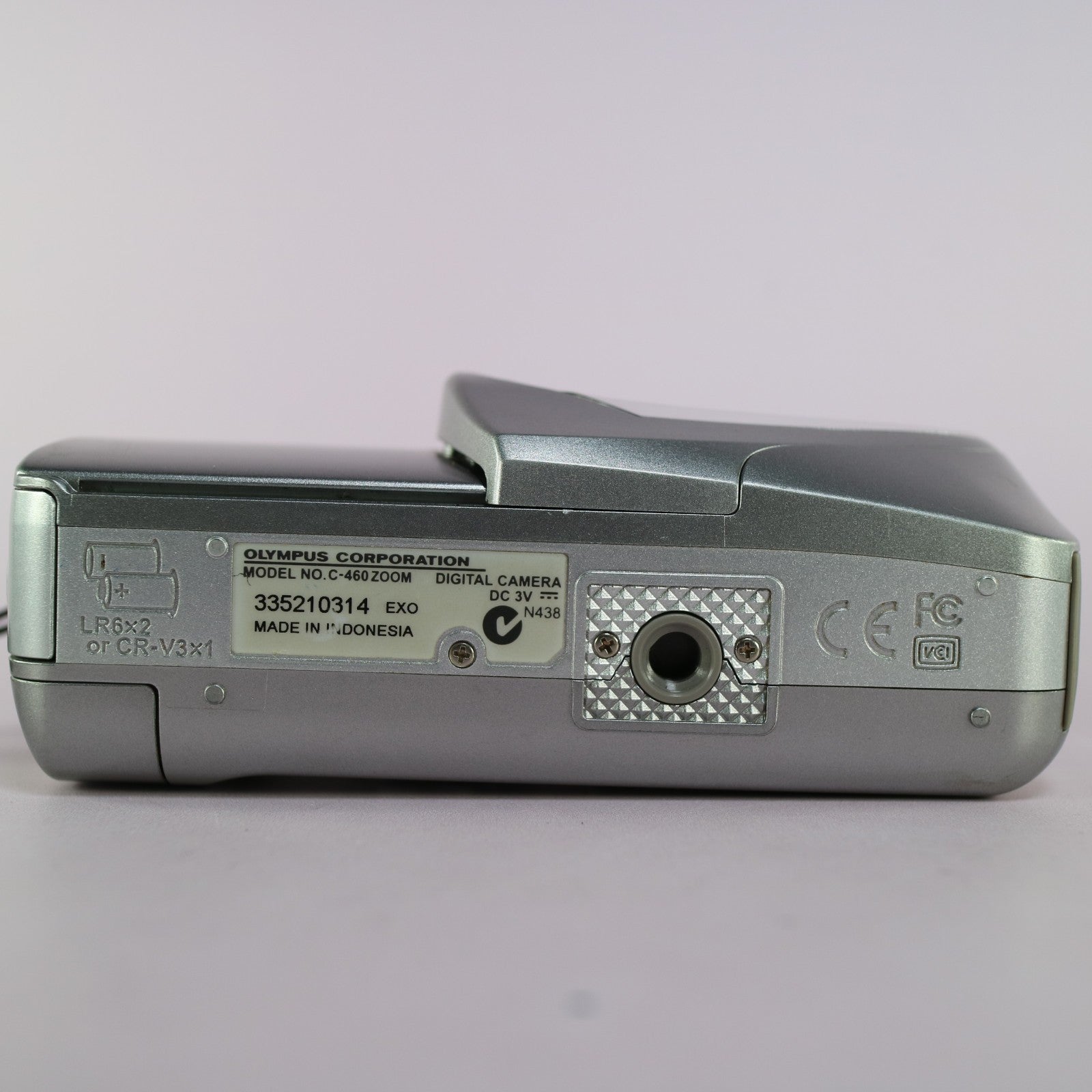 Olympus Digital Camera Camedia C-460 Zoom Del Sol 4.0MP Silver Tested