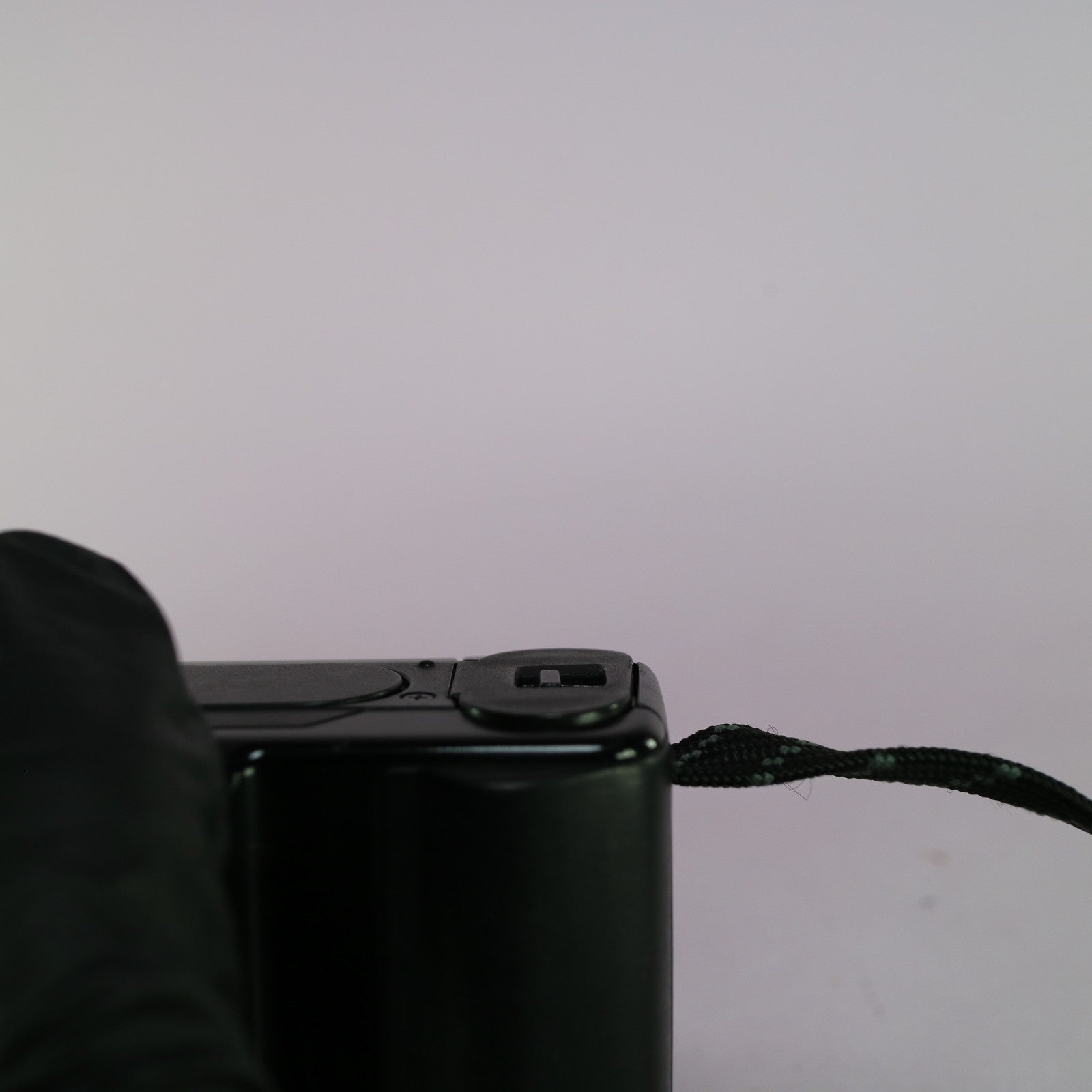 Minolta AF-E 35mm Film Point and Shoot Camera Black Tested