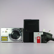 Sony Digital Camera Cybershot DSC-W110 7.2MP Silver Tested Full Working Set