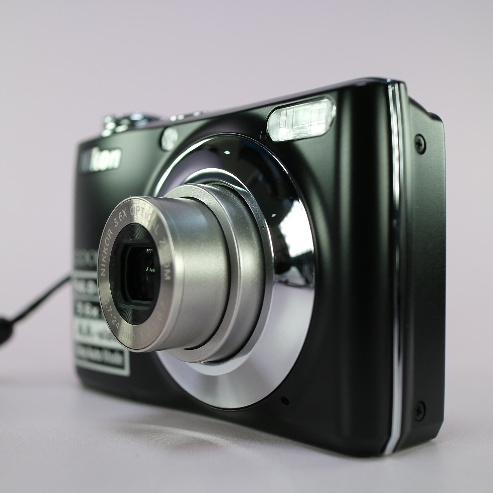 Nikon Digital Camera Coolpix L24 14.0MP Black Tested