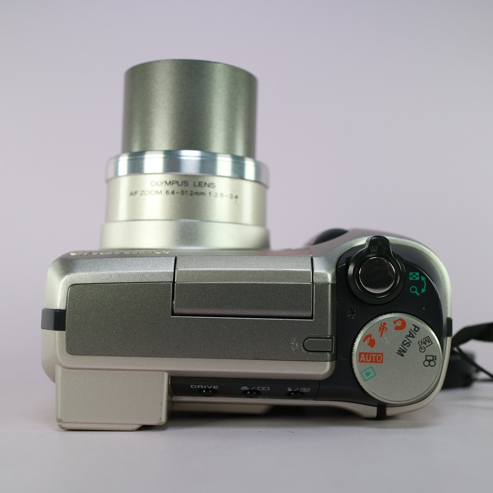 Olympus Digital Camera C-720 Ultra Zoom 3.0MP Silver Tested