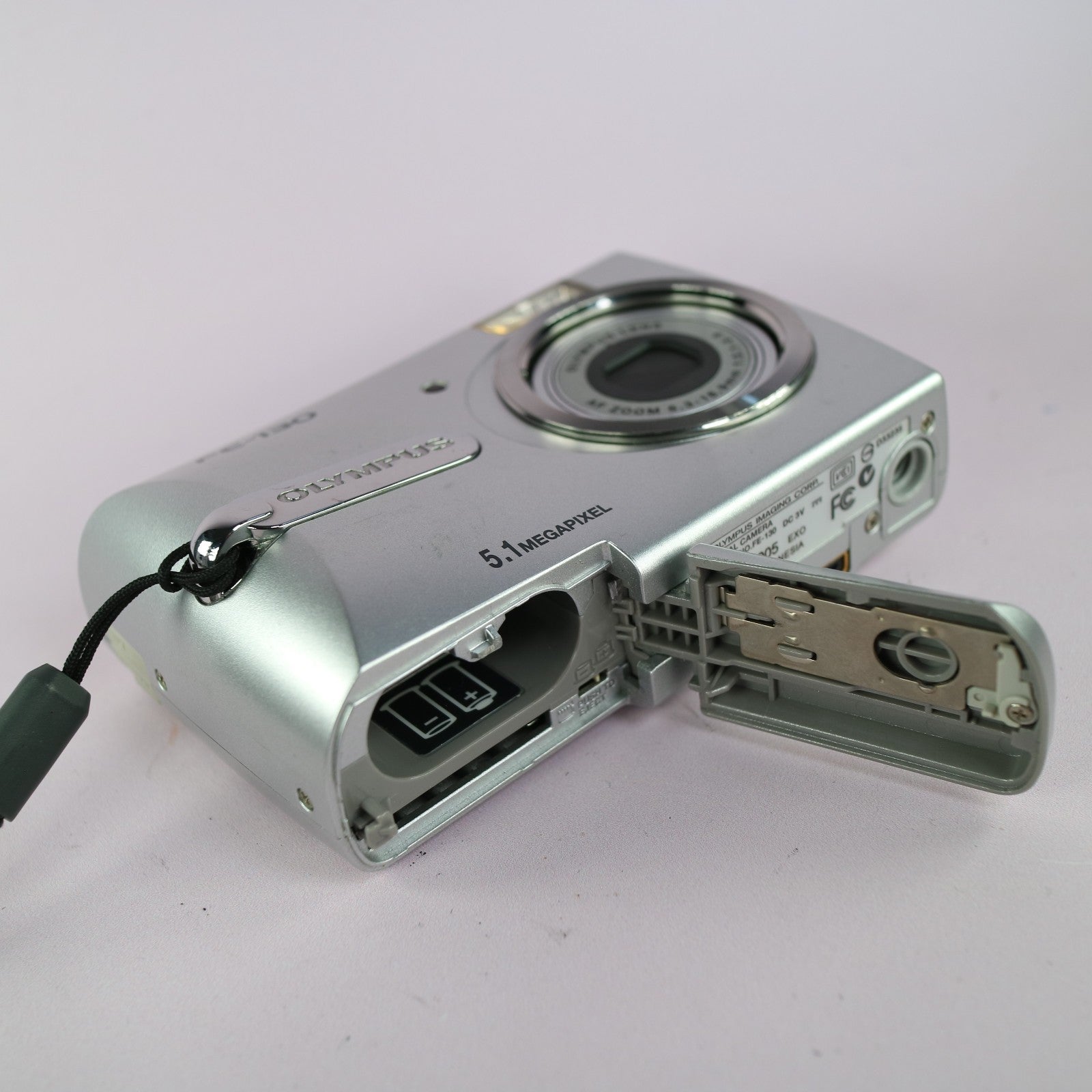 Olympus FE-130 5.1MP Compact Digital Camera Silver Tested