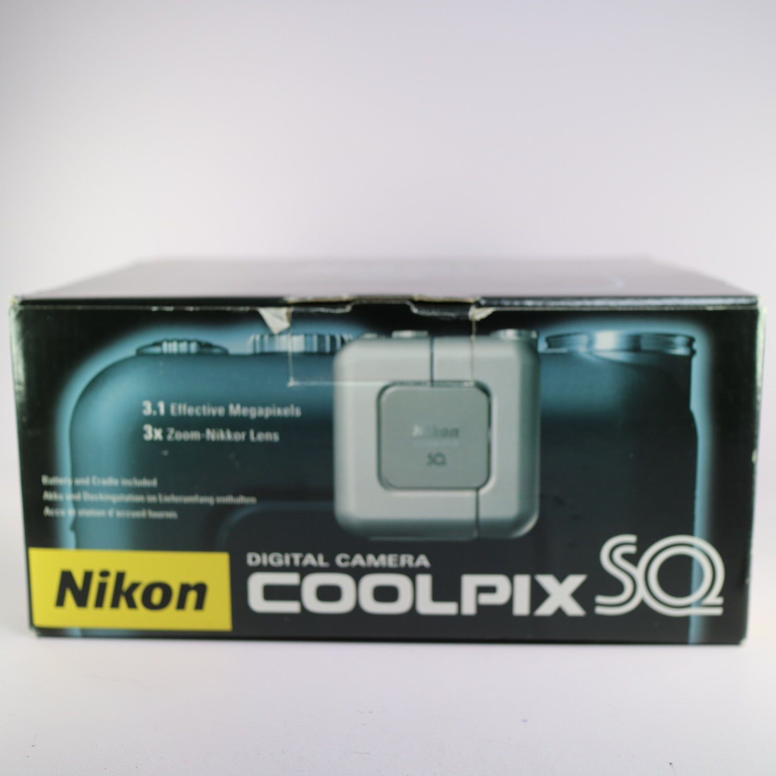 Nikon Coolpix SQ 3.1MP Digital Camera Silver Tested Full Working Set - Mint