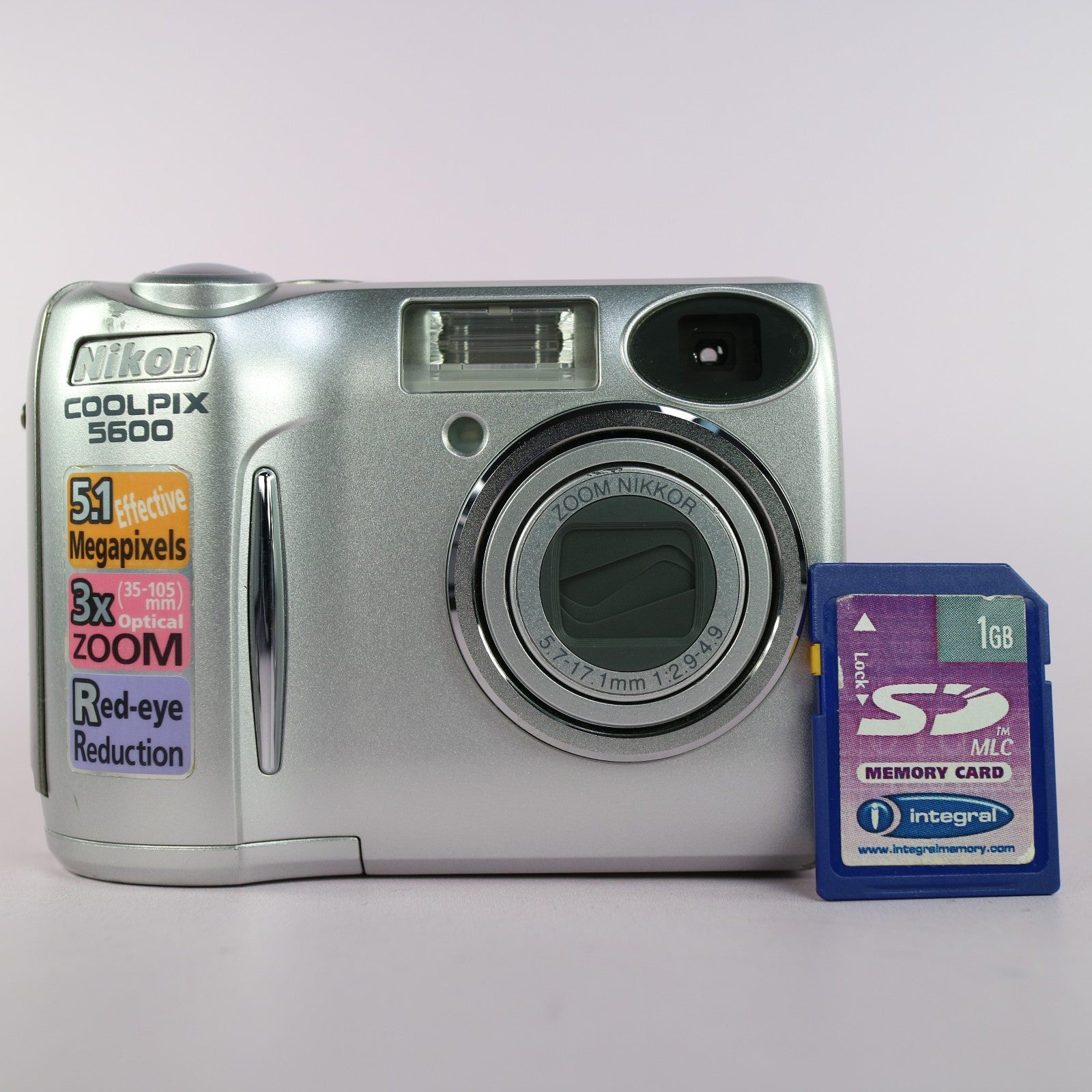 Nikon Digital Camera Coolpix 5600 5.1MP Silver Tested