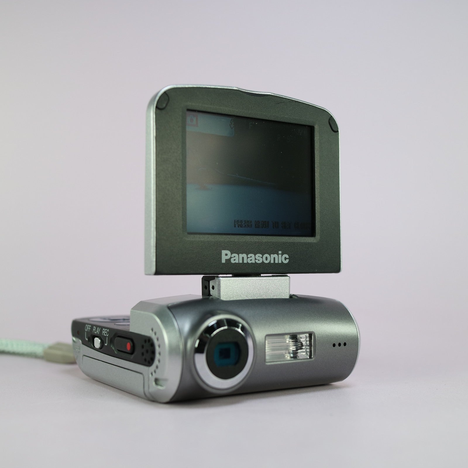 Panasonic D-snap SV-AV20 Multifunction Camcorder Silver Full Working Set