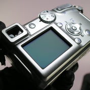 Nikon Digital Camera Coolpix 4800 ED 4.0MP Silver Tested Full Working Set