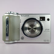 Fujifilm Digital Camera FinePix E510 5.2MP Silver Tested