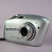 Olympus Digital Camera Mju Mini 5.0MP Silver Tested Full Working Set